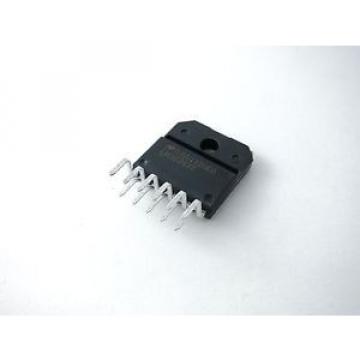 Behringer - Monitor Speakers - B2031A  Audio Amplifier chip LM3886TF