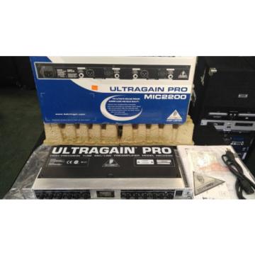 Behringer ultragain pro mic2200