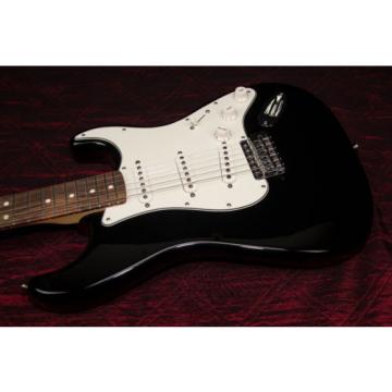 Fender Standard Stratocaster Electric Guitar Black 032007