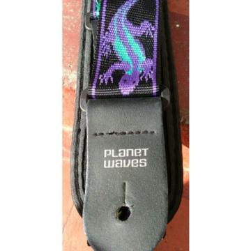 Planet waves woven guitar strap lizard design with shoulder pad mint condition.
