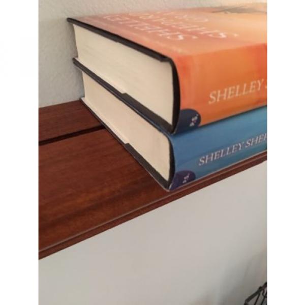 Lot 2 Hardcover Books By Shelley Shepard Gray ~ Ray Of Light &amp; Eventide ~ Large #2 image