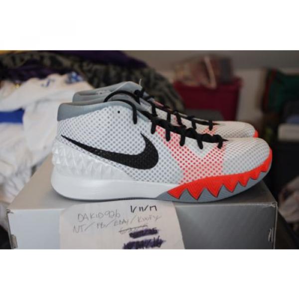 DS Nike KYRIE 1 Infrared Size 10 Air Zoom Dream #2 image