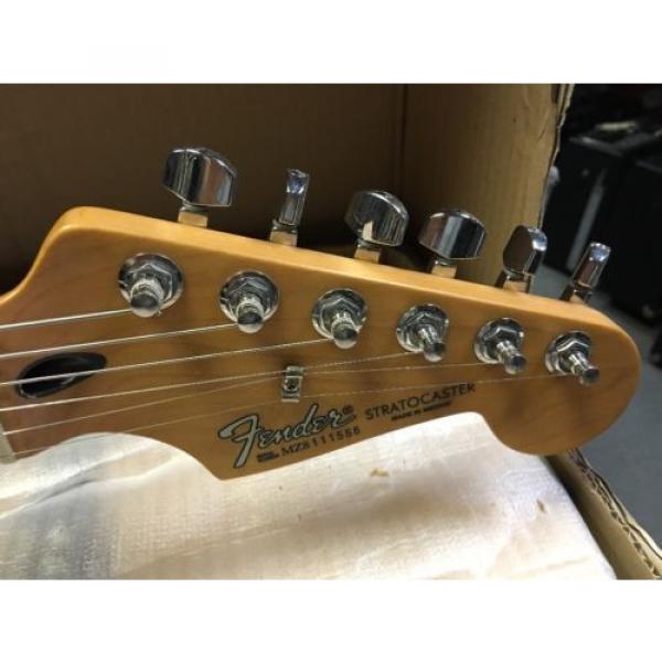 Fender Deluxe Player Stratocaster 3 Tone Sunburst #5 image